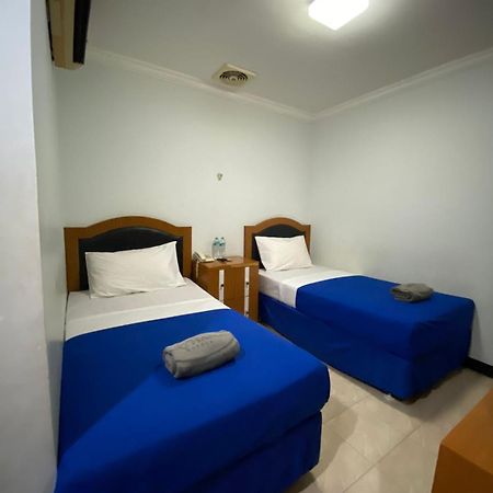 Karsa Utama Hotel 자카르타 외부 사진