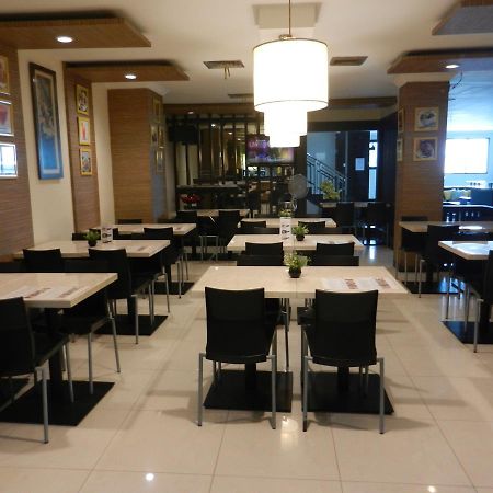 Karsa Utama Hotel 자카르타 외부 사진