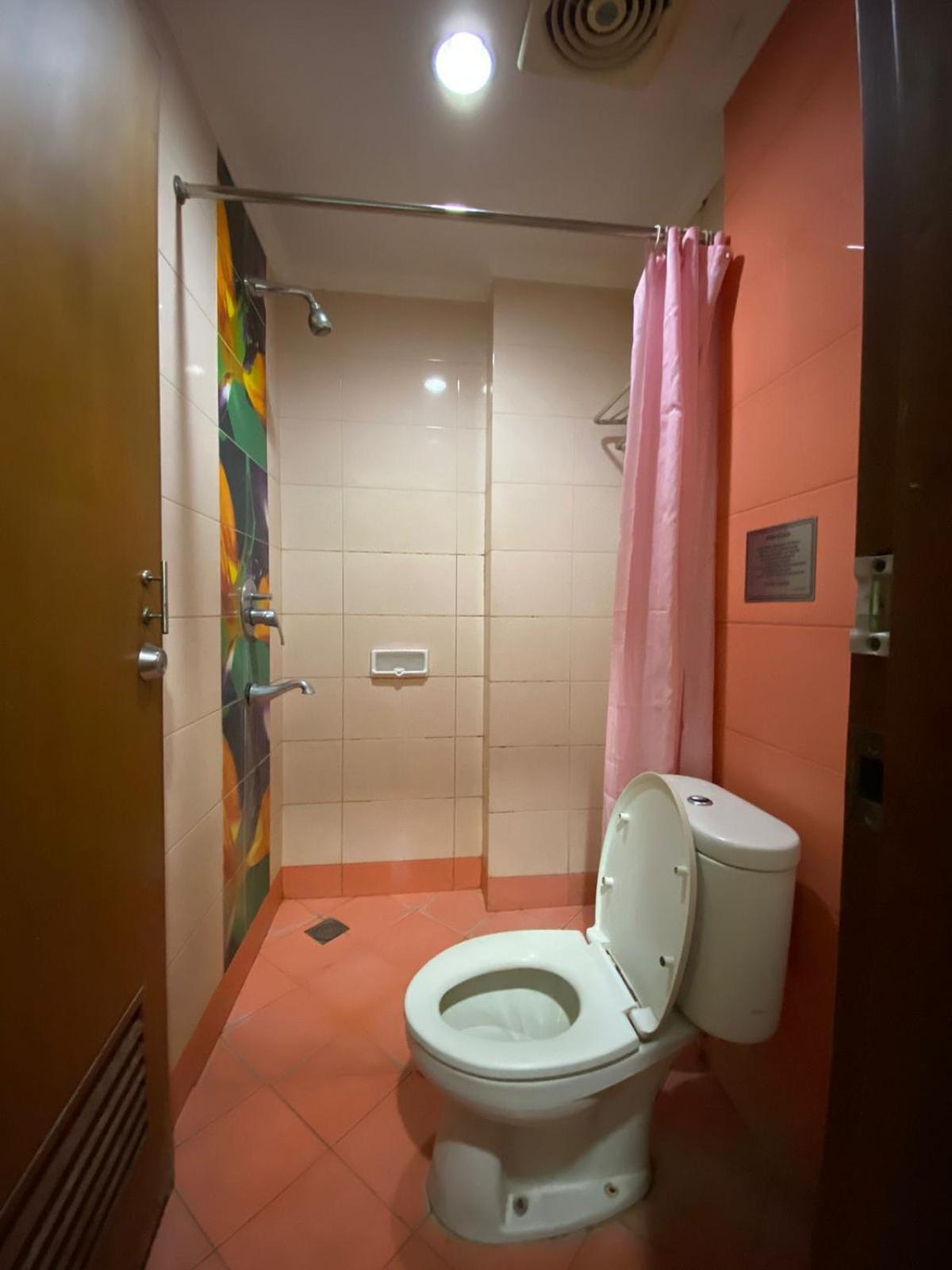 Karsa Utama Hotel 자카르타 외부 사진
