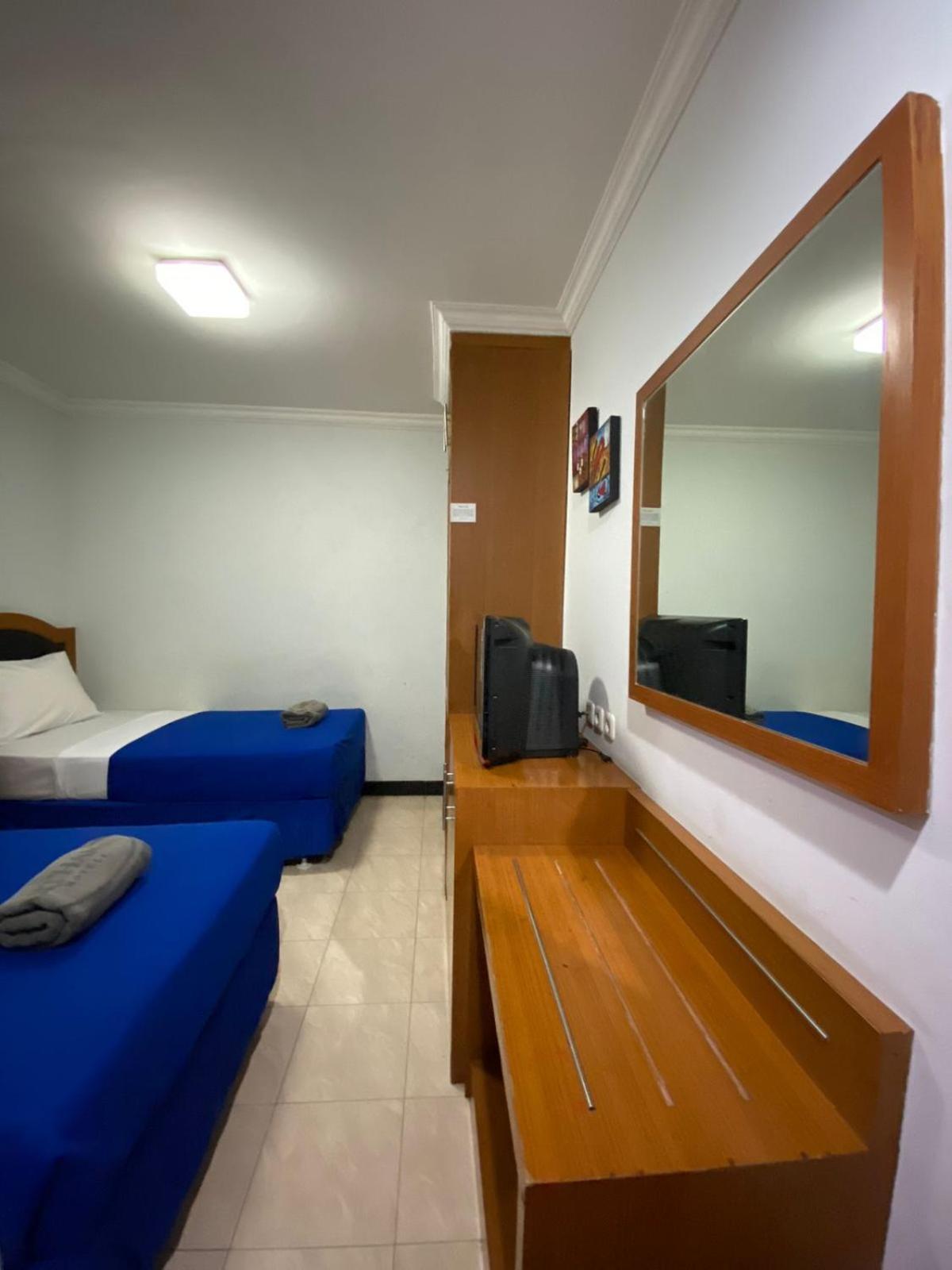 Karsa Utama Hotel 자카르타 외부 사진