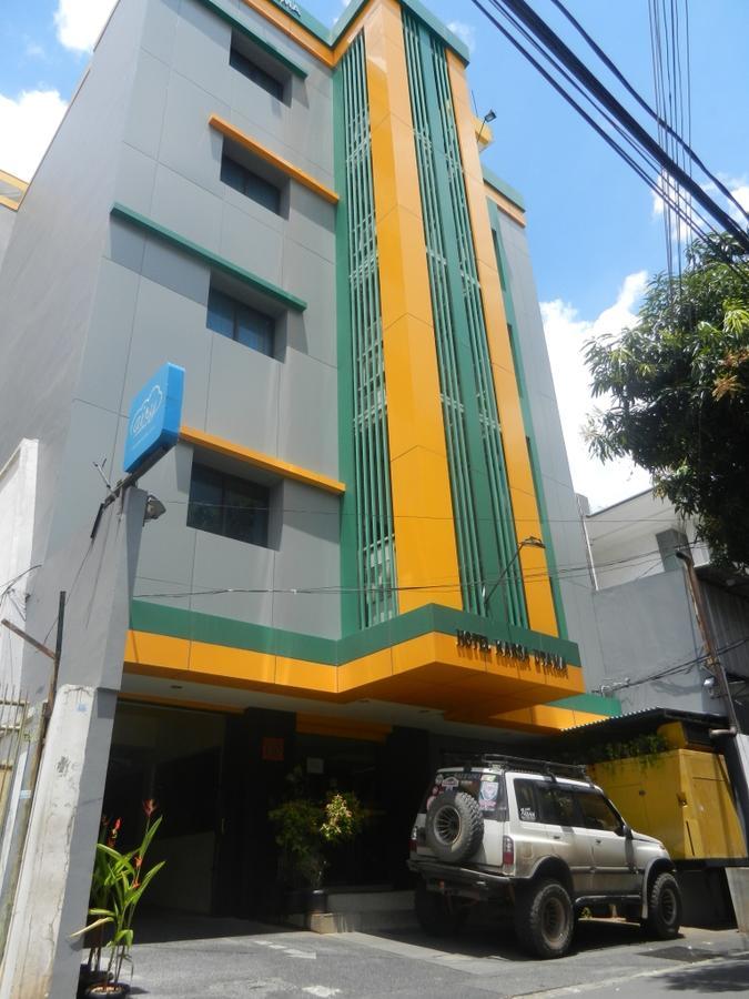 Karsa Utama Hotel 자카르타 외부 사진
